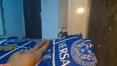 Flirtyqueen live cam on Cam4