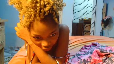 Flirtyqueen live cam on Cam4