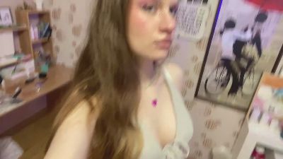 FloMaugeri live cam on Cam4