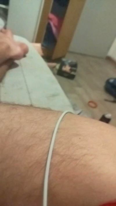 Floo68k live cam on Cam4