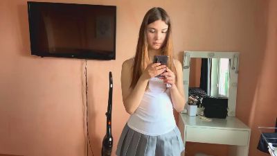 FloraFurlough live cam on Cam4