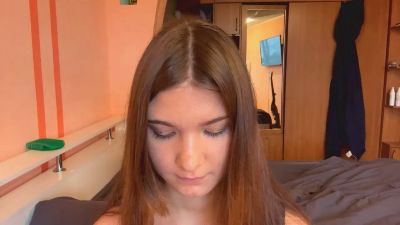 FloraFurlough live cam on Cam4