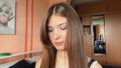FloraFurlough live cam on Cam4