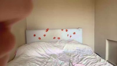 FloraFurlough live cam on Cam4