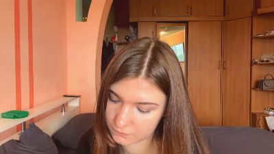 FloraFurlough live cam on Cam4