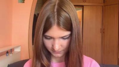 FloraFurlough live cam on Cam4