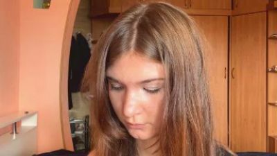 FloraFurlough live cam on Cam4
