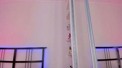 Flora_Amber live cam on Cam4