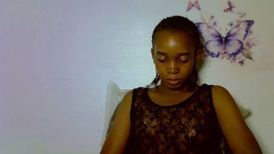 FloralQueen live cam on Cam4