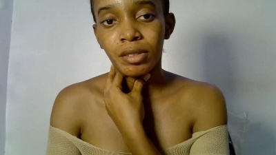 FloralQueen live cam on Cam4