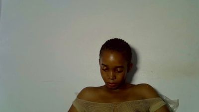 FloralQueen live cam on Cam4