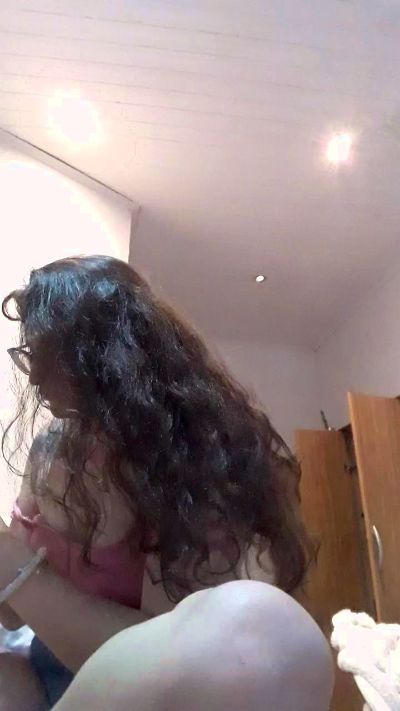 Florcita424 live cam on Cam4