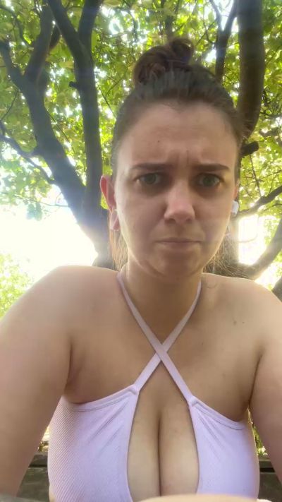 Florensi live cam on Cam4