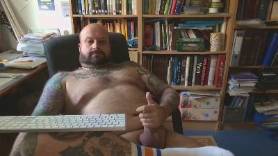 Flori100381 live cam on Cam4
