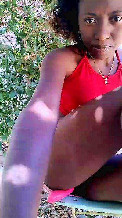 FloridaFrenchy live cam on Cam4