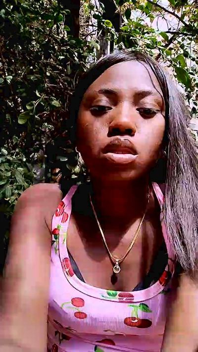 FloridaFrenchy live cam on Cam4