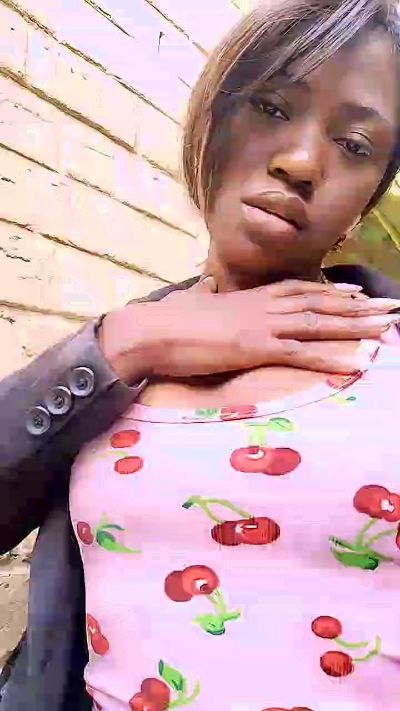 FloridaFrenchy live cam on Cam4
