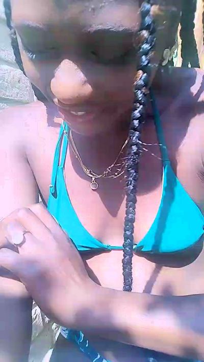FloridaFrenchy live cam on Cam4