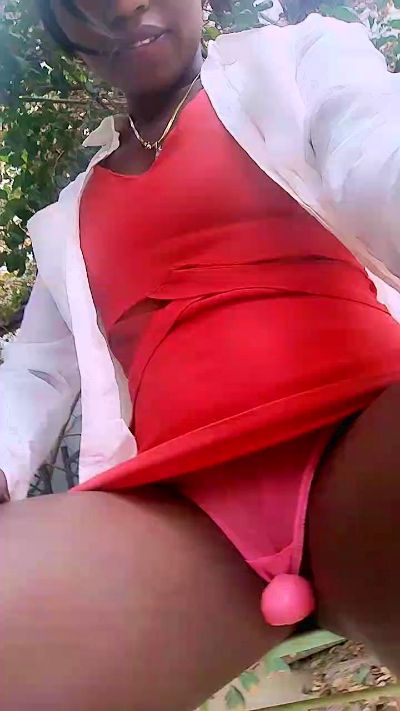 FloridaFrenchy live cam on Cam4