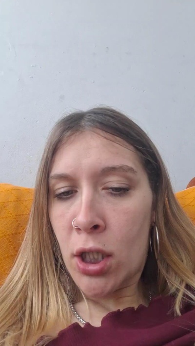 Flortemptationn live cam on Cam4
