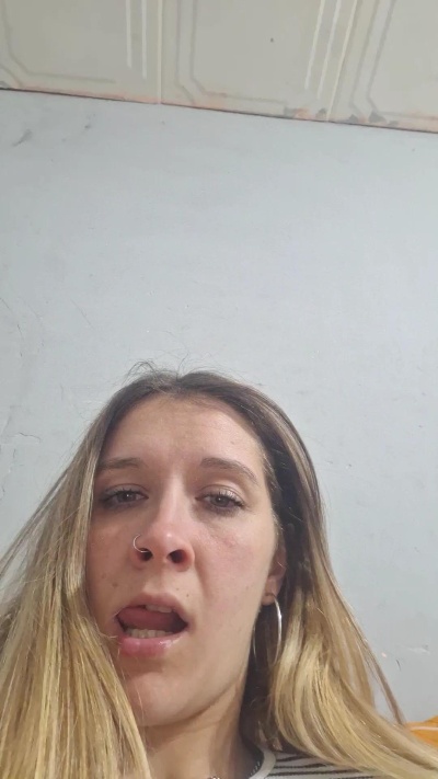 Flortemptationn live cam on Cam4