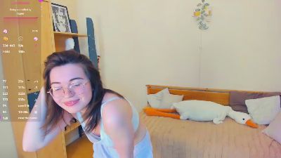 FlossieLeighton live cam on Cam4