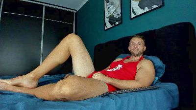 FloydC29 live cam on Cam4