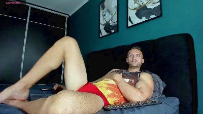 FloydC29 live cam on Cam4