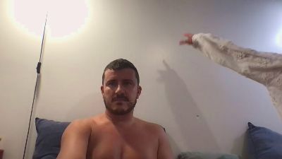 Fluffy_B live cam on Cam4