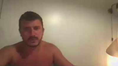 Fluffy_B live cam on Cam4