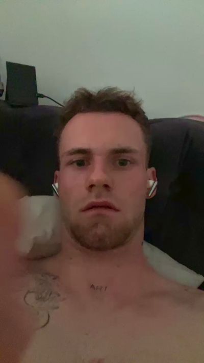 Profile and Statistics for FlxWyh on Cam4
