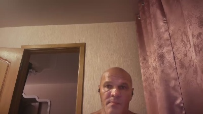 FlyMonster live cam on Cam4