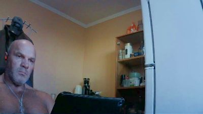 FlyMonster live cam on Cam4