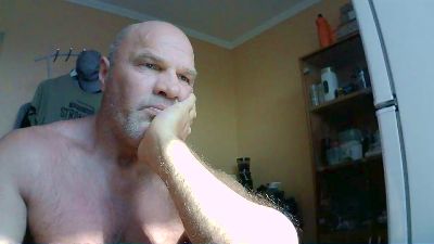 FlyMonster live cam on Cam4