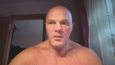 FlyMonster live cam on Cam4