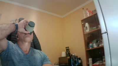 FlyMonster live cam on Cam4