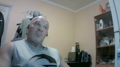 FlyMonster live cam on Cam4