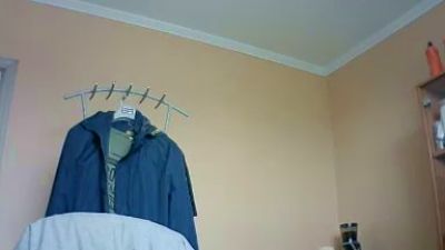 FlyMonster live cam on Cam4