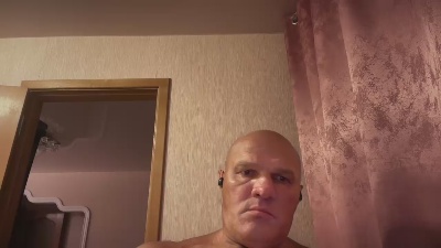 FlyMonster live cam on Cam4