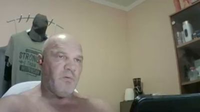 FlyMonster live cam on Cam4