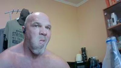 FlyMonster live cam on Cam4