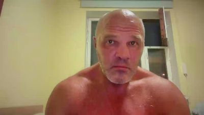 FlyMonster live cam on Cam4