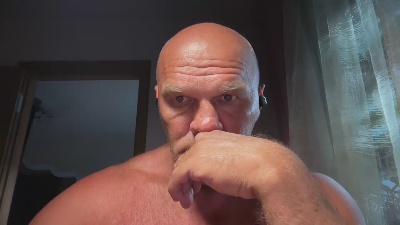 FlyMonster live cam on Cam4