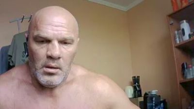 FlyMonster live cam on Cam4