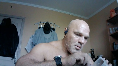 FlyMonster live cam on Cam4