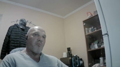 FlyMonster live cam on Cam4