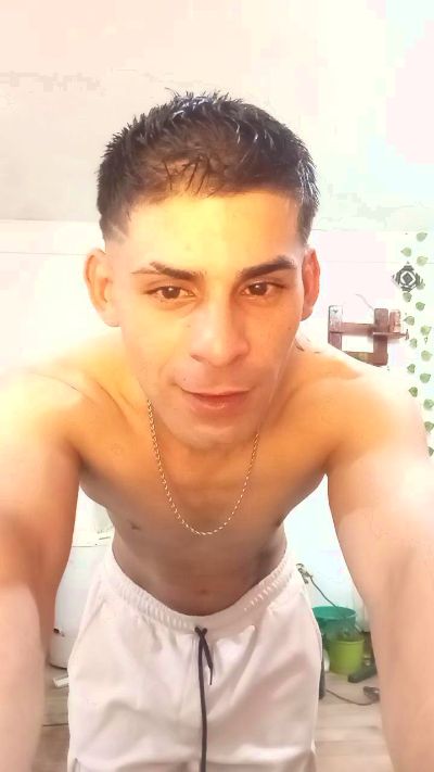 For_youu live cam on Cam4