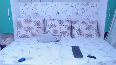 FoxxyMegan live cam on Cam4