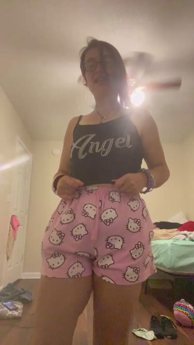 Foxygirl22 live cam on Cam4