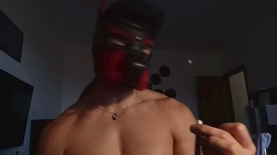 Frabroker live cam on Cam4